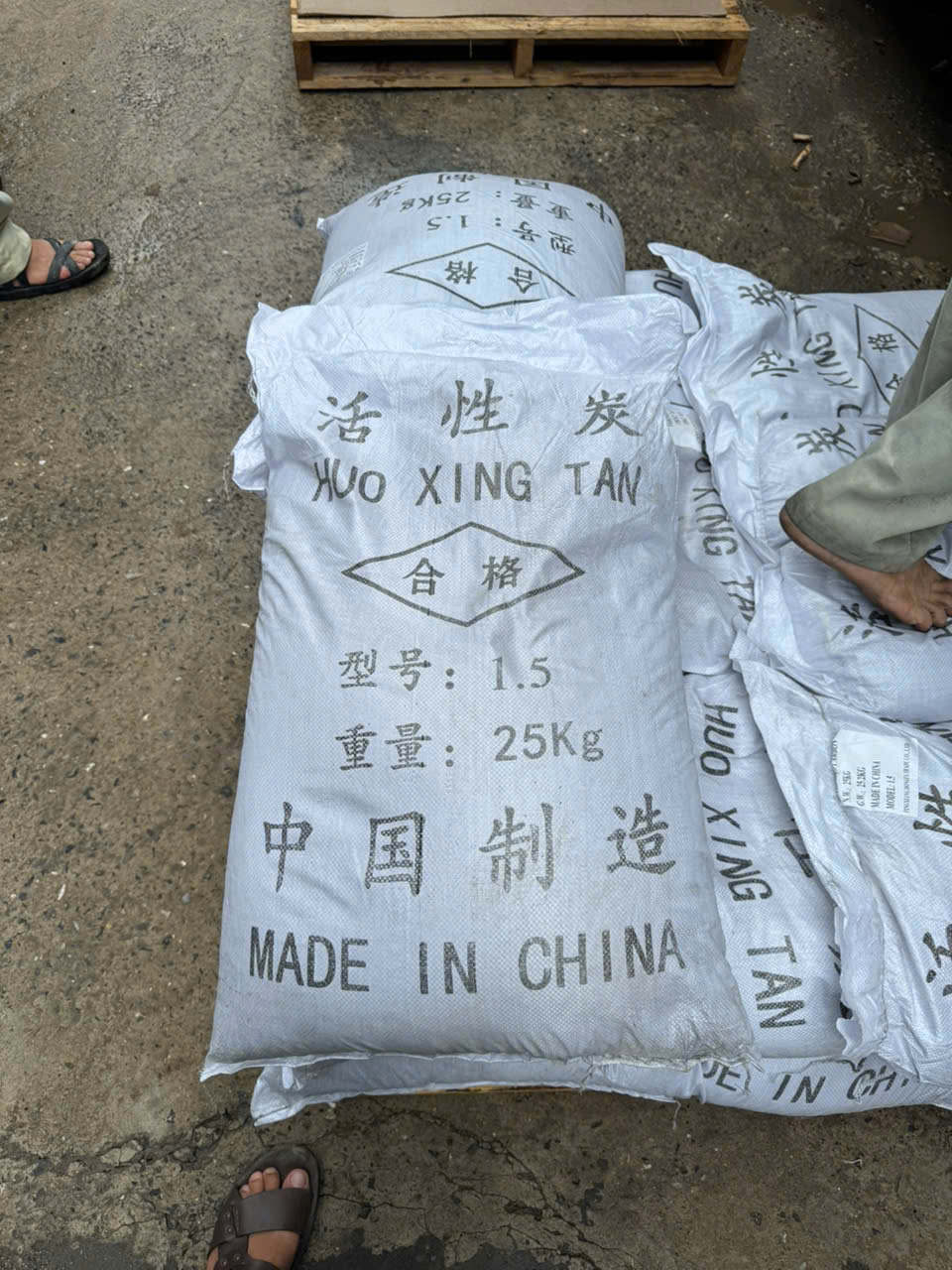 Than hoạt tính