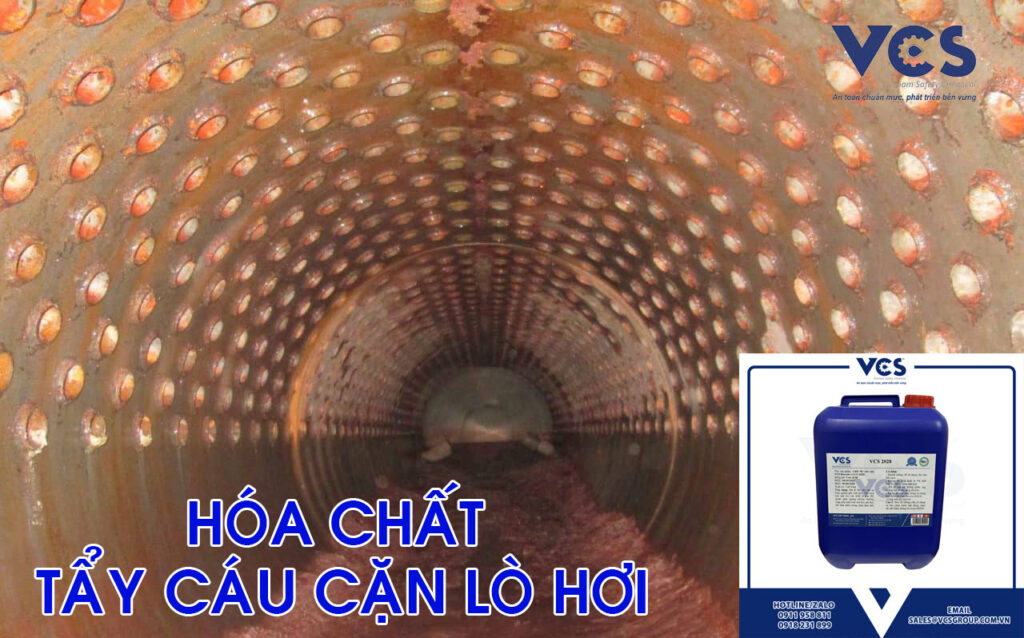 Hình ảnh hóa chất lò hơi đang được bơm vào hệ thống